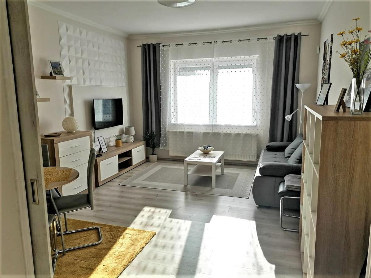 אגר Sweet Central Apartment ,In The City Center מראה חיצוני תמונה