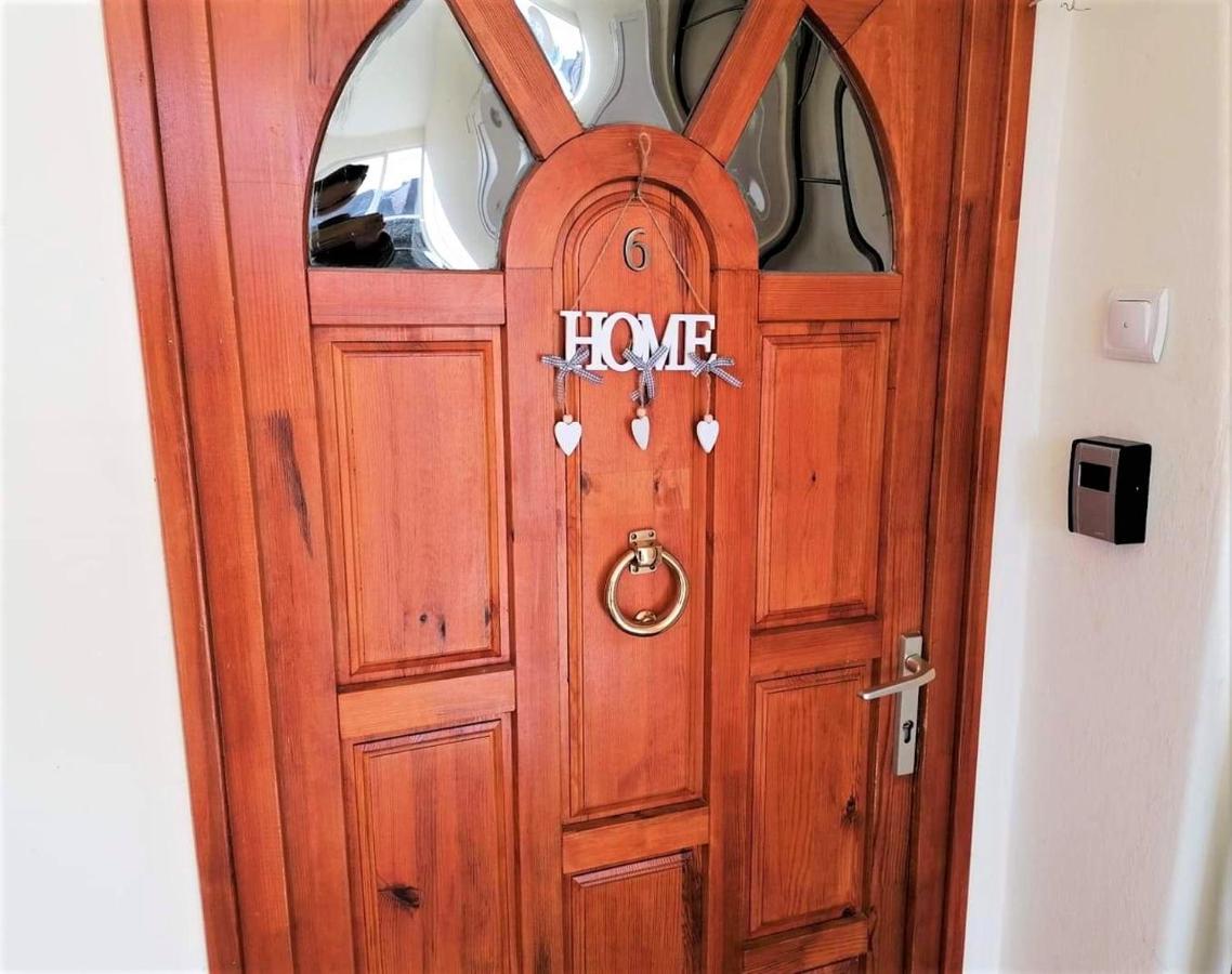 אגר Sweet Central Apartment ,In The City Center מראה חיצוני תמונה