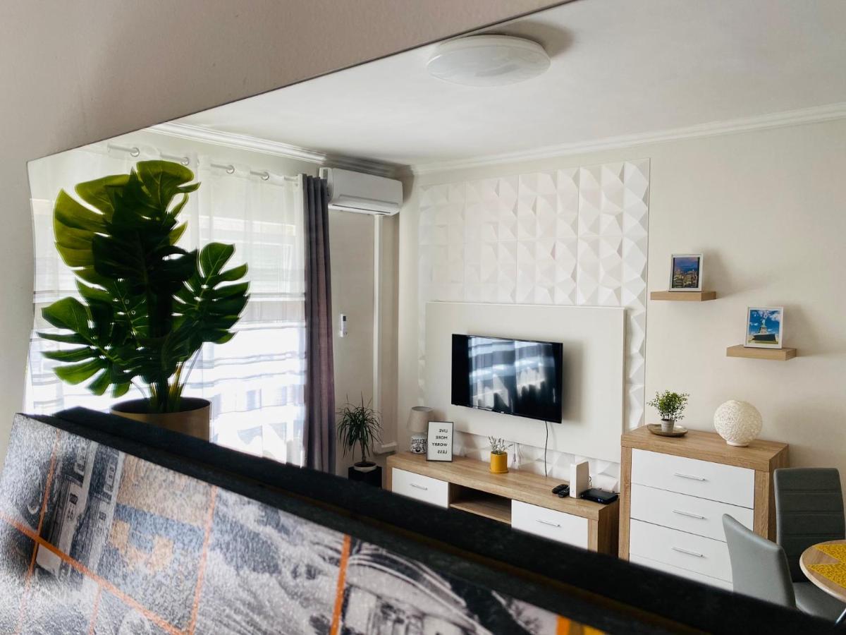 אגר Sweet Central Apartment ,In The City Center מראה חיצוני תמונה